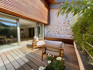  Maison à vendre 7 pièces 245 m²