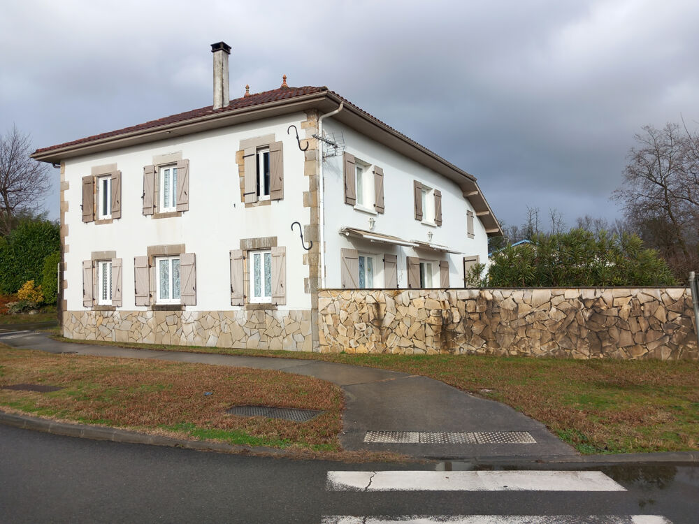 Vente Maison À Saint-Martin-De-Hinx, maison 150m2, terasse 30m2 jardin 600m2 St martin de hinx