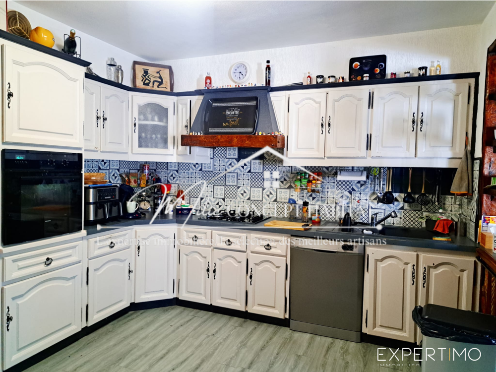 Vente Maison À Lisieux (5mn à pieds du centre ville), MAISON de 163m2 avec 5 chambres Lisieux