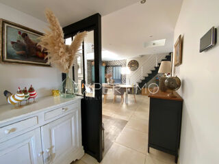  Maison � vendre 9 pi�ces 264 m�