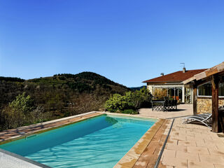  Propri�t�/ch�teau � vendre 13 pi�ces 357 m�