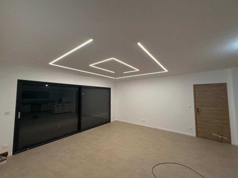 Construction neuve de standing 107 m2 Terrain 427 m2 Garage DPE A Sablons (38550)