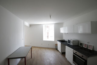  Maison  vendre 6 pices 180 m