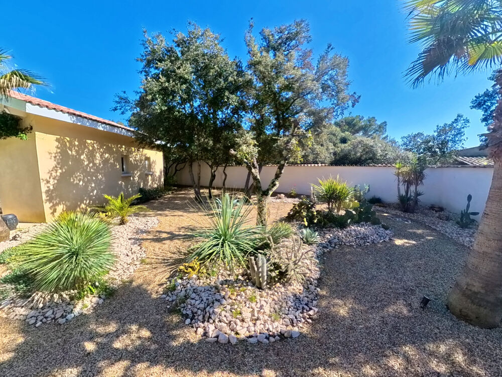 � vendre  Maison Uz�s (30700)