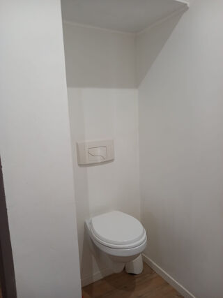  Appartement à louer 2 pièces 45 m²