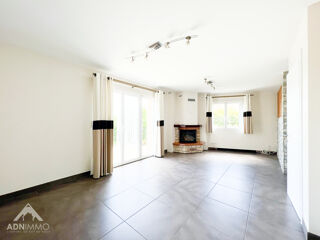  Maison  vendre 5 pices 146 m