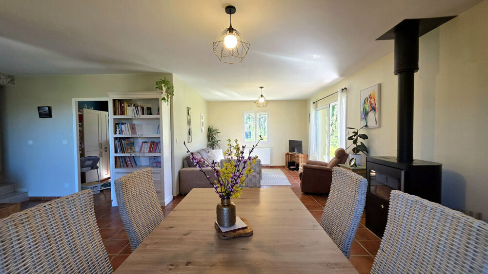 À VENDRE Maison familiale T5 avec grand terrain et fort potentiel