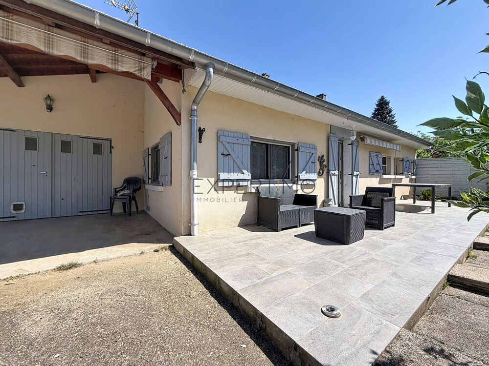 Vente Maison Maison avec piscine et terrain de 1,7 ha à Bantanges (71500)   Propriété équestre 4 chambres proche Louhans Bantanges