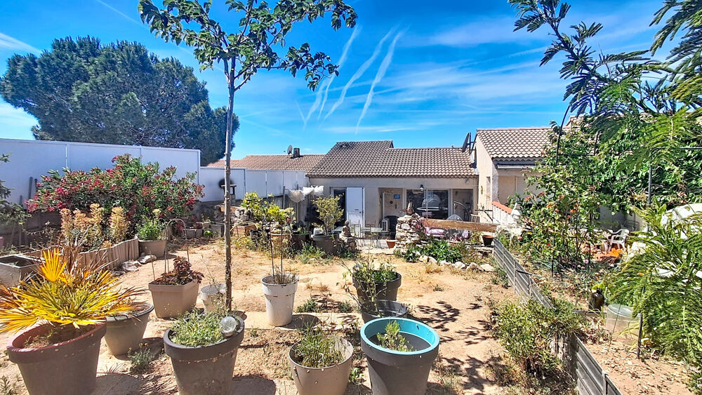 Vente Maison Maison type 4 mitoyenne avec jardin ,garage et 1 place de parking privative Septemes les vallons