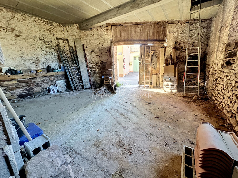Vente Maison Grange en pierres à rénover avec jardin en un ou plusieurs logements ! Vabres l abbaye
