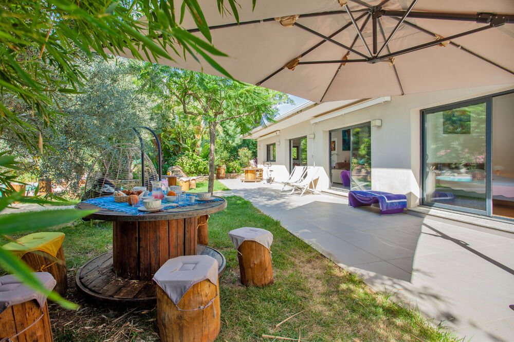 Vente Maison Propriété d'exception avec piscine, T3 indépendant et vaste terrain arboré à Venzolasca Venzolasca