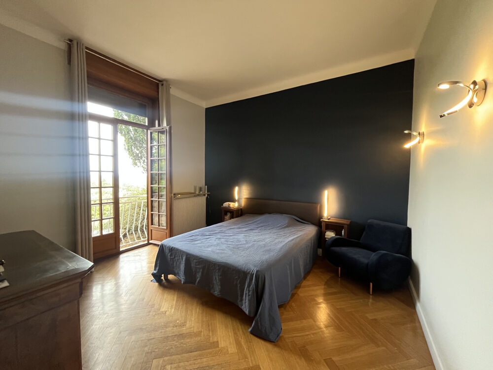 Vente Maison MAISON INDIVIDUELLE 250m2 sur Terrain arboré 1300m2 Rillieux la pape