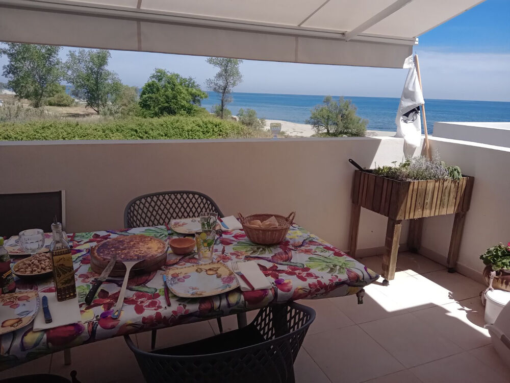 Appartement 3 Pièces avec Terrasse et Vue Mer Imprenable à Bravone