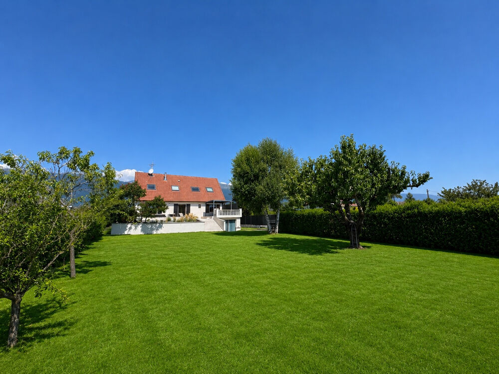 Maison 7 Pièces 218 m2