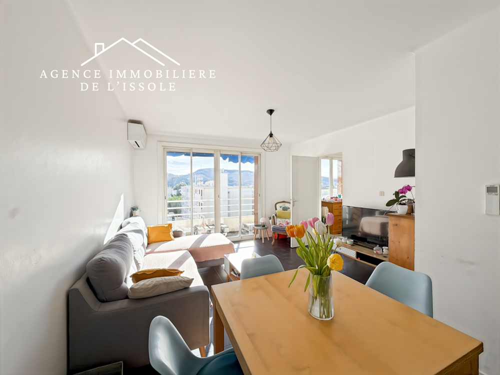 Appartement loué, 71m2 avec balcon, résidence San Carlo