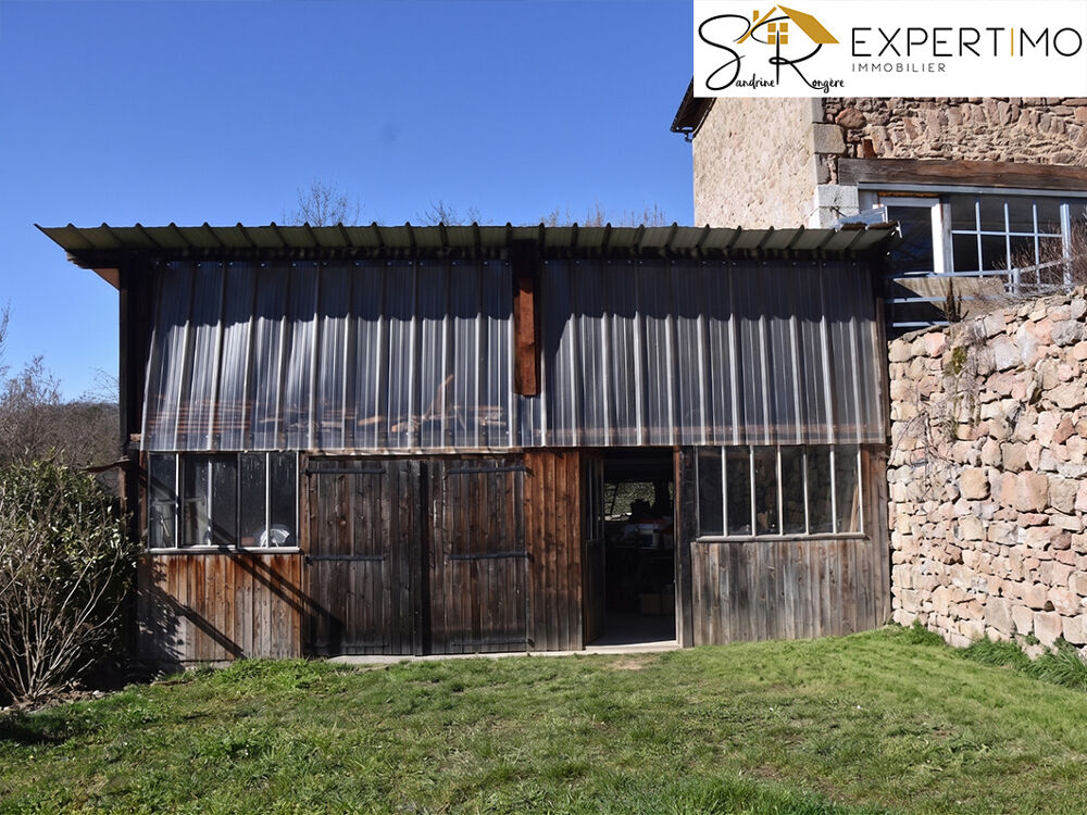 Vente Maison A Servant, Maison de 240 m2 sur parcelle de 2 011m2. Servant
