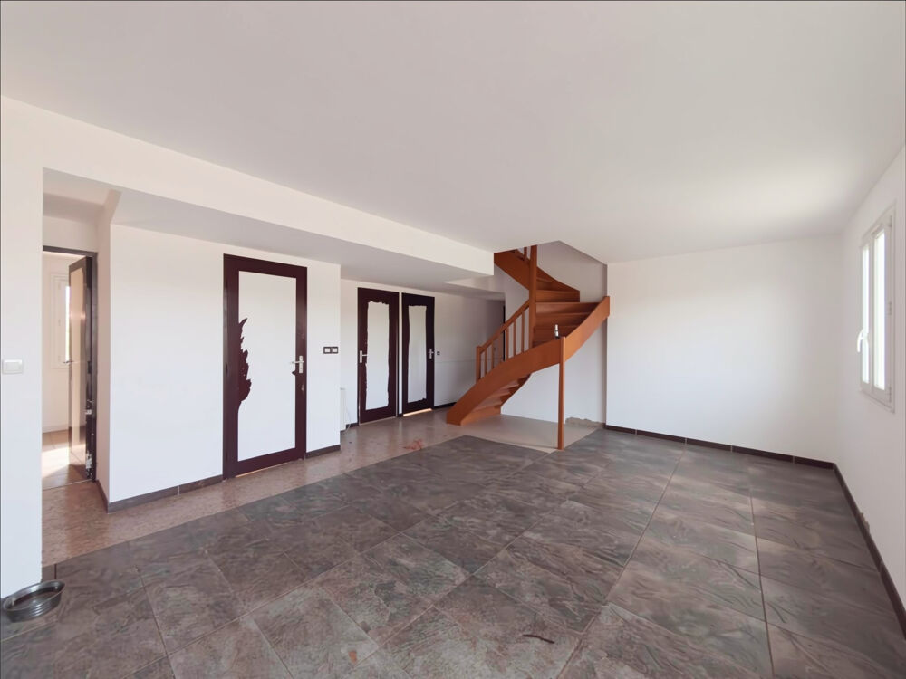 Maison T6 120m2 terrain de 500m2