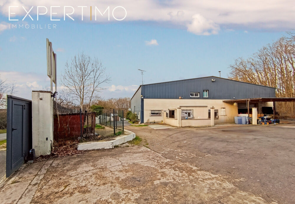   Belle opportunité pour local de stockage ! Bâtiment indépendant de 950 m2 sur vaste terrain de 6 132m2 