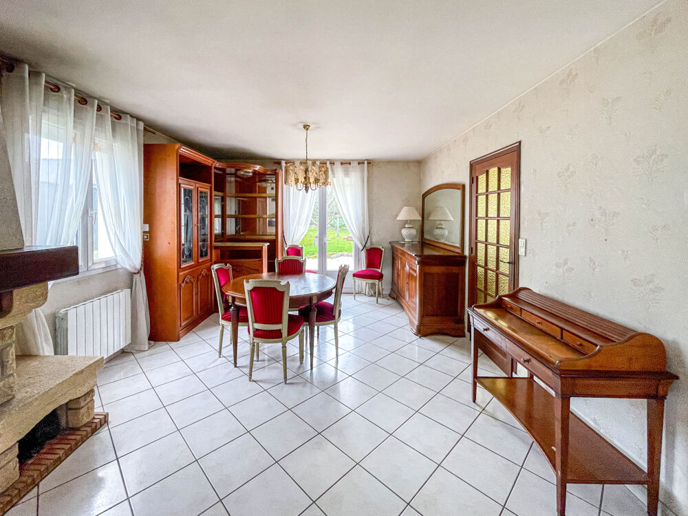maison centre ville 5 chambres, 975 m2 de terrain.