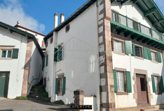  Immeuble à vendre 10 pièces 228 m² St etienne de baigorry