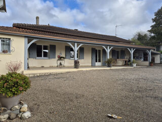  Propriété/château à vendre 8 pièces 205 m²