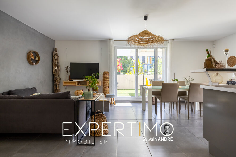13013 T4 Dernier étage avec Terrasse de 52m2 et Double Garage rare !