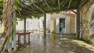  Maison  vendre 11 pices 285 m