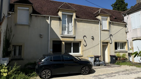   Local commercial 115 M2  à Louer Rue de PARIS à AVALLON 