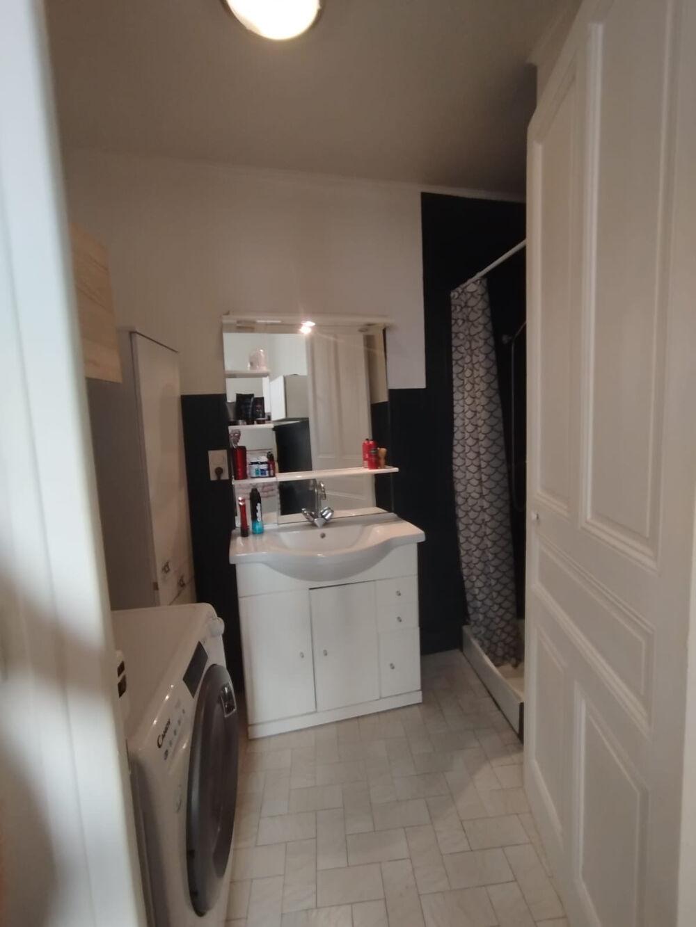 Location Appartement T1 BIS , RDC , RUE PALESTRO , LOCATION EN MEUBLé , PETITE RESIDENCE BIEN SYMPATHIQUE Romans sur isere
