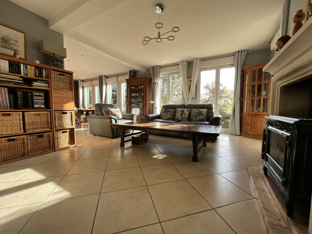 Gonneville-sur-Honfleur - Maison 178 m2 - 4 chambres - Sous-sol complet - Double garage - Terrain 2 079 m2 - Véranda Terrasse