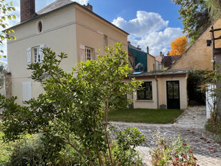  Propriété/château à vendre 6 pièces 194 m²