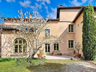  Propriété/château à vendre 10 pièces 262 m²