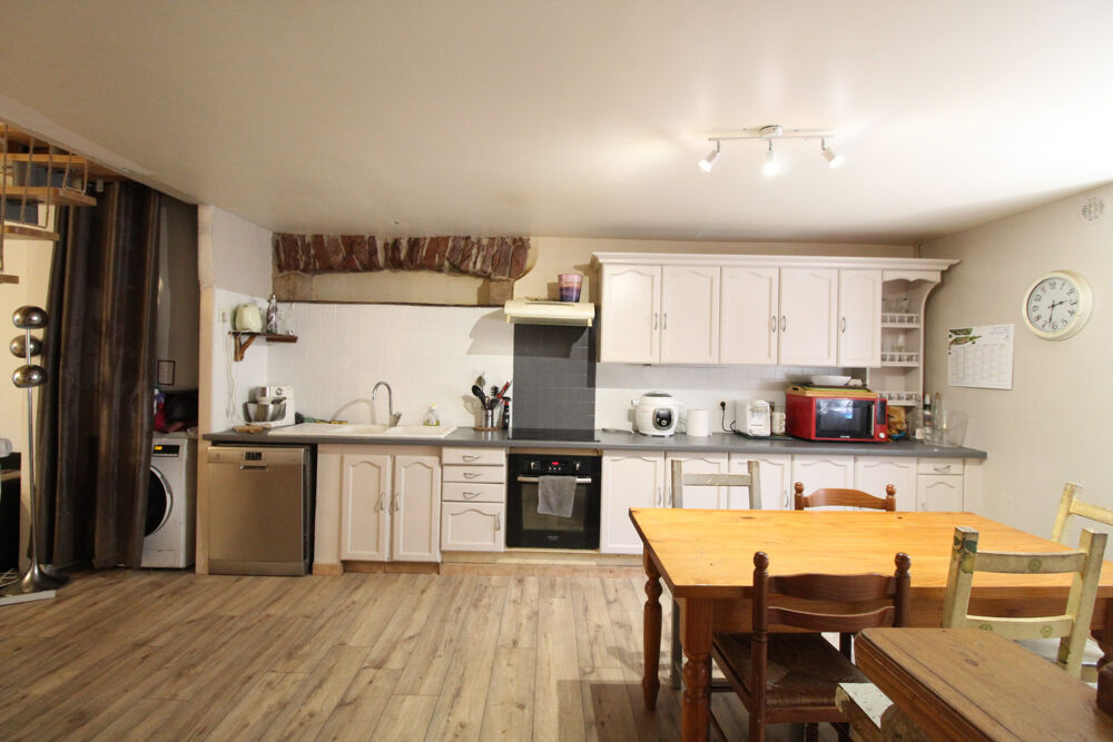 Vente Maison Maison familiale avec terrasse, caves et jardinet Montlaur