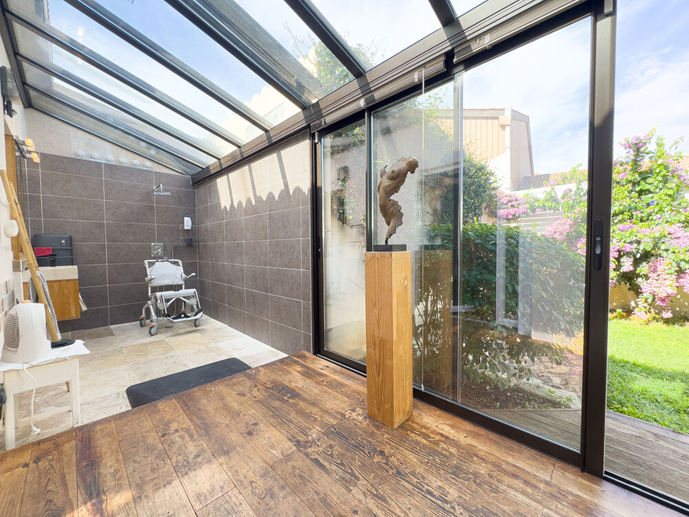 � vendre  Maison P�rols (34470)