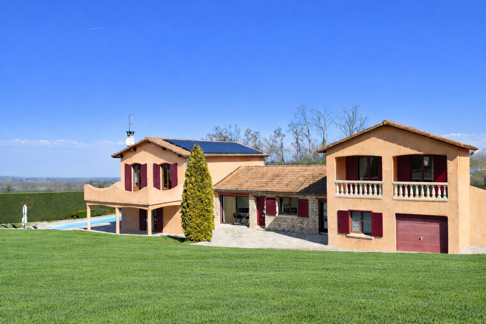 Vente Maison SAINT JUST SAINTT RAMBERT MAISON DE 190M2 SUR 3788M2 DE TERRAIN CONSTRUCTIBLE St just st rambert