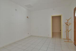  Immeuble à vendre 300 m² Thuir