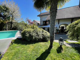  Maison � vendre 6 pi�ces 242 m�