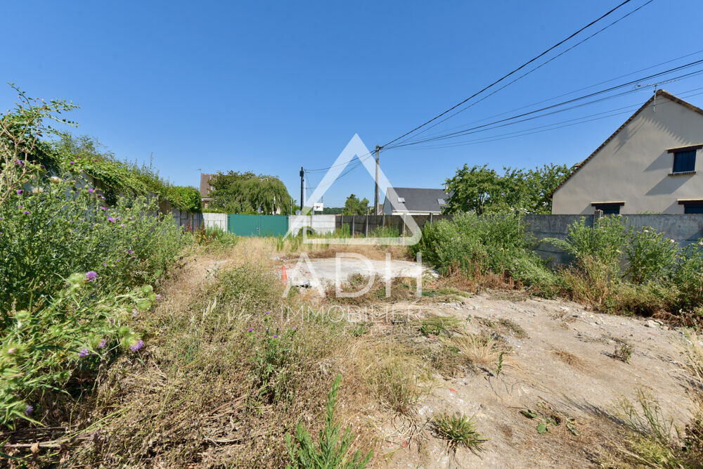Vente Terrain EXCLUSIVITE A vendre à VILLIERS LE MAHIEU Terrain d'environ 701m2 Villiers le mahieu