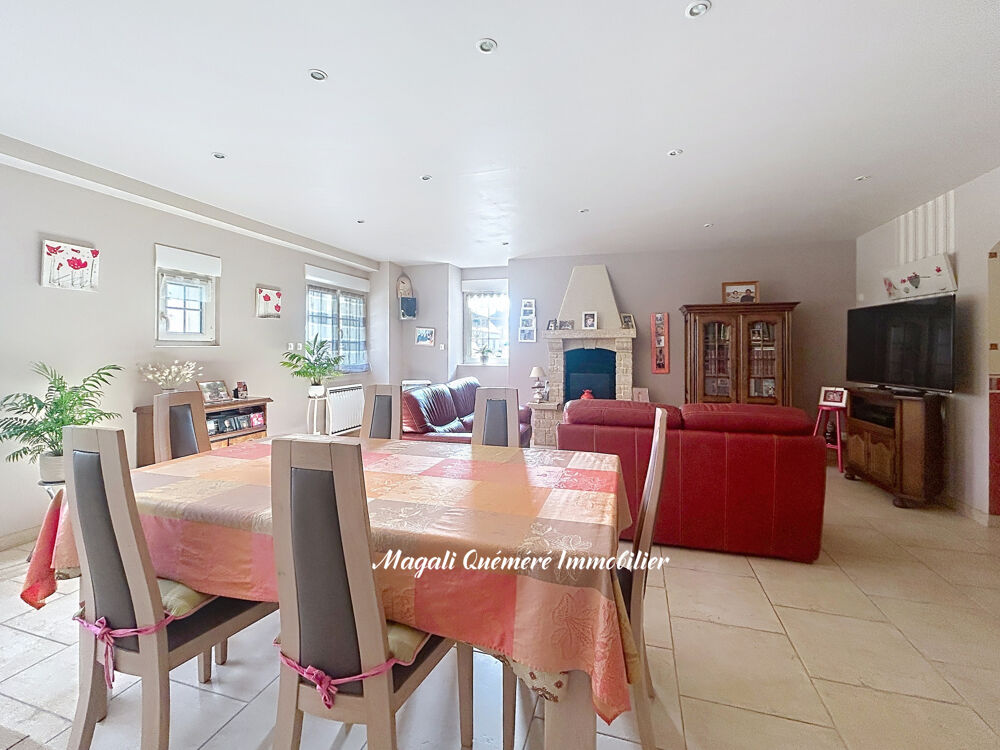 Vente Maison Maison de bourg 5p de 135 m2 avec 100 m2 de dépendances- (5 min Montauban de Bretagne 35360) Boisgervilly