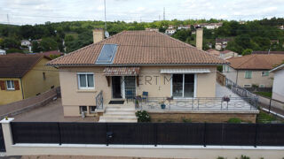  Maison � vendre 10 pi�ces 200 m�
