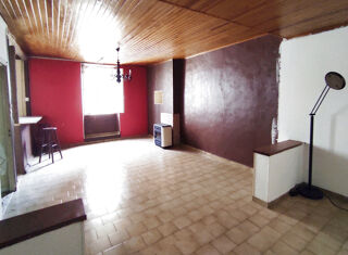  Immeuble à vendre 10 pièces 294 m² Besseges