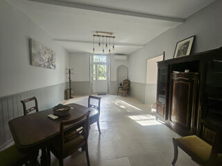  Propri�t�/ch�teau � louer 6 pi�ces 203 m�