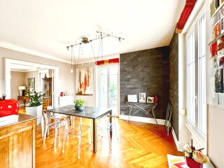  Appartement  vendre 3 pices 143 m