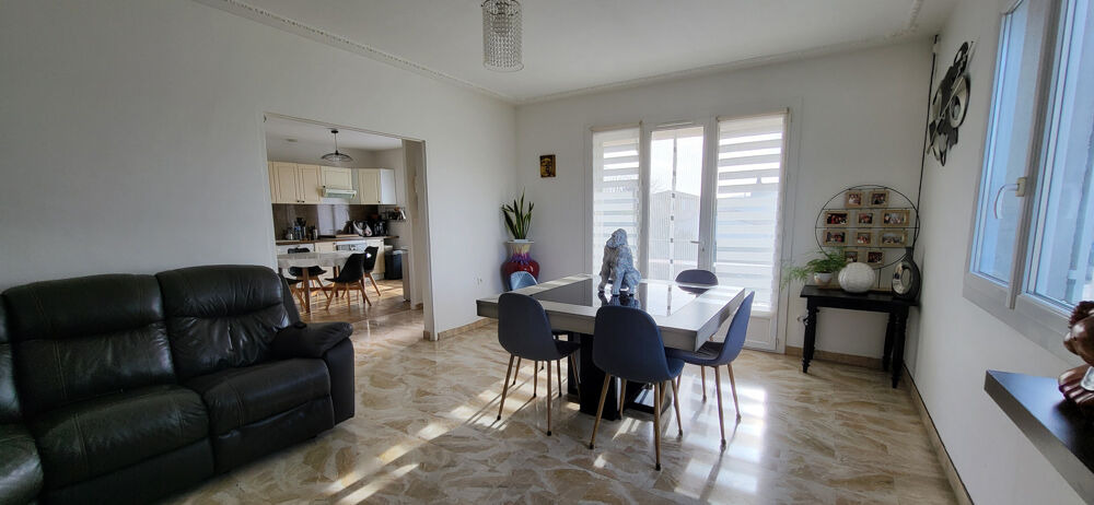 Vente Maison VILLA  7 PIECES 183M2 AVEC 2 APPARTEMENTS SUR 980M2 DE PARCELLE Marignane