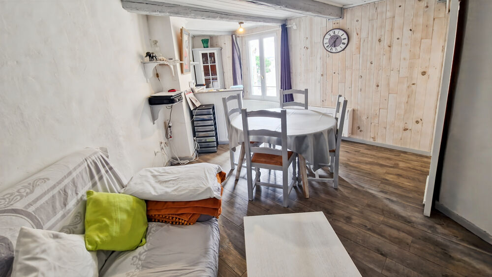 Maison de ville à vendre dans quartier recherché d'Uzès