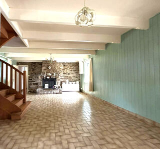  Propriété/château à vendre 5 pièces 100 m²