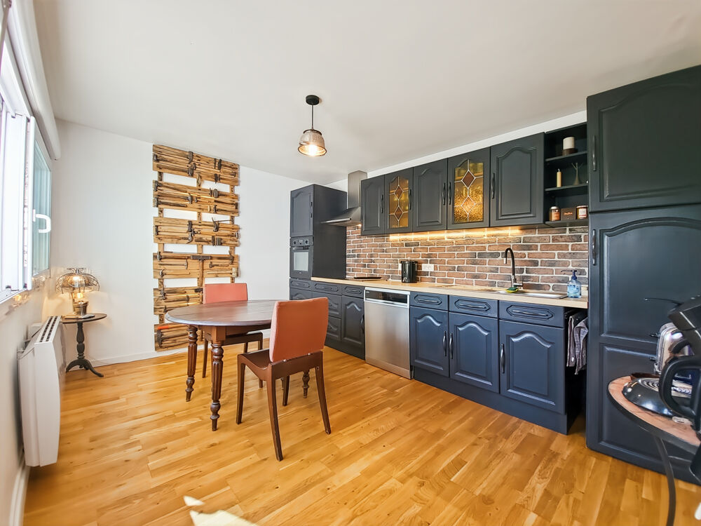 Vente Maison Maison 7 pièces / 5 chambres / sous-sol / appartement F2 avec entrée indépendante / beau terrain de 380 m2 Savigny sur orge