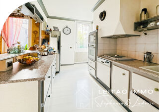  Maison � vendre 4 pi�ces 195 m�