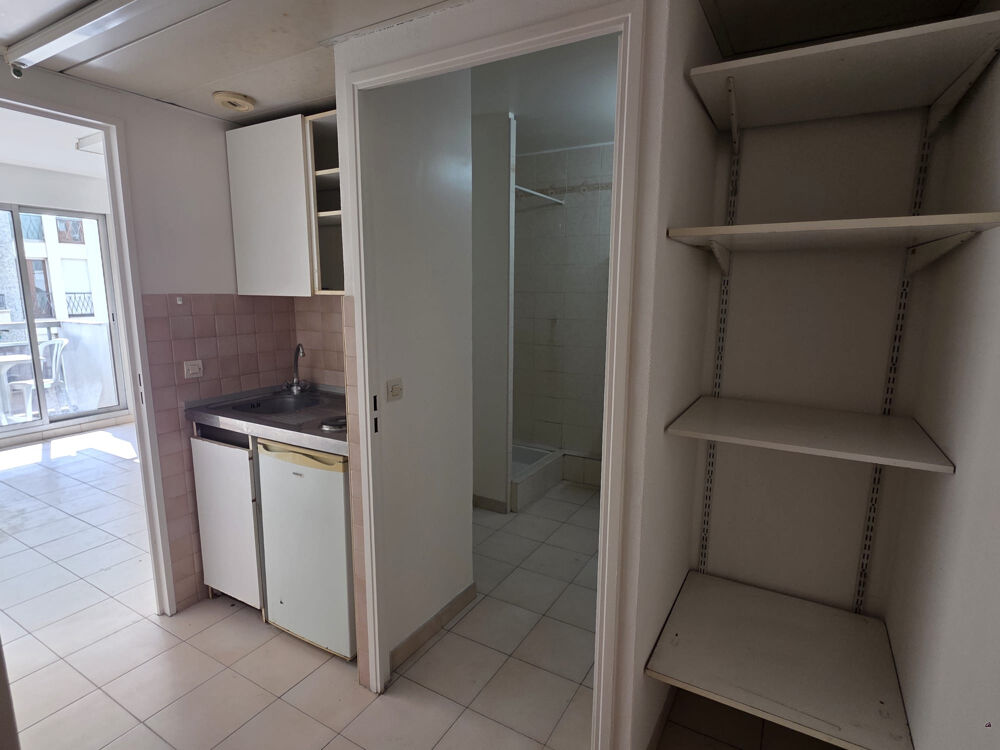 Vente Appartement OPPORTUNITÉ RARE À NICE   QUARTIER LIBÉRATION Nice