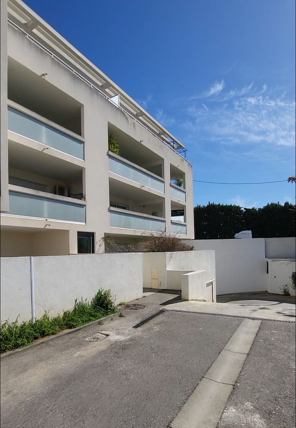 Vente Parking/Garage GARAGE DOUBLE 27m2 LES TERRASSES DE JEAN MONNET Vitrolles